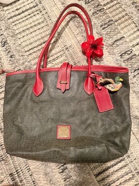 Red-Trim Canvas Tote Bag with Flower Charm